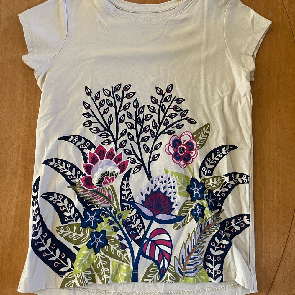 Floral Tea Collection Short-Sleeved Graphic Tee